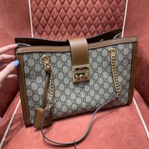 Gucci  479197 Padlock系列中号GG肩背包