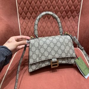 古驰女包沙漏包官网 Gucci Hacker ProjectHourglass 681697 KGD0T 9742