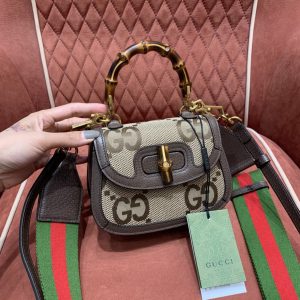 Gucci jumbo 竹节帆布奢侈品牌包 686864 UQLBT 2570