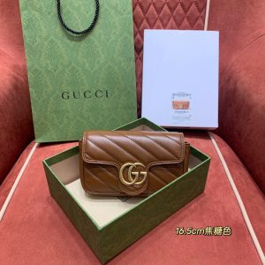 Gucci 品牌 Marmon古驰几何mini 女包 成都金牛区 476433