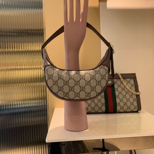 gucci官网品牌奢侈Ophidia月牙腋下包上身种草图成都锦江区658551
