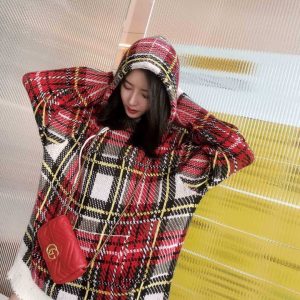 古奇官网gucci 女包 476433 DTDCT 6433 Marmont 超迷你手袋上身种草图