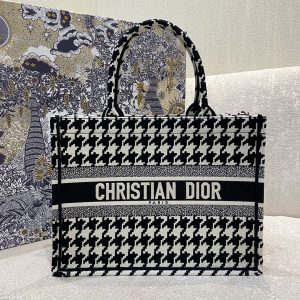 Dior BOOK TOTE最新千鸟格系列手袋M1296ZTQT_M911成都金牛区