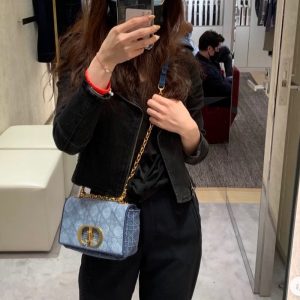 迪奥手袋最新丹宁系列20CM Dior Caro bag上身效果图