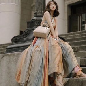 迪奥戴妃包最新款Lady Dior 24CM上身效果图