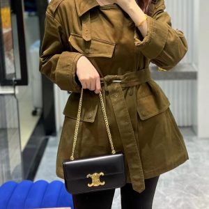 思琳链条肩背包 CelineTRIOMPHE 197993BF4.38NO上身图