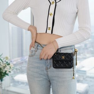 Thailand 𝗖𝗵𝗮𝗻𝗲𝗹香奈儿腰包黑色香奈儿名牌包包上身图