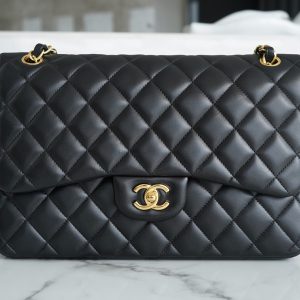 Vietnam𝗖𝗛𝗔𝗡𝗘𝗟CF 𝗖𝗹𝗮𝘀𝘀𝗶𝗰 𝗙𝗹𝗮𝗽 𝐉𝐮𝐦𝐛𝐨香奈儿包包官网