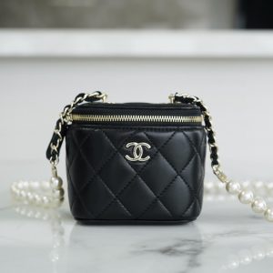 𝗖𝗛𝗔𝗡𝗘𝗟香奈儿新款珍珠盒子包黑色香奈儿包包女包