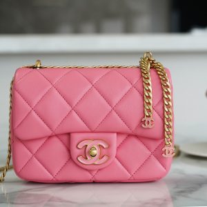 𝗖𝗛𝗔𝗡𝗘𝗟香奈儿口盖包2022珐琅扣方胖子 粉色香奈儿女式包包