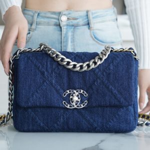 𝗖𝗛𝗔𝗡𝗘𝗟香奈儿22p丹宁深色牛仔 小号香奈儿女式包包