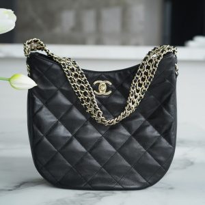 𝗖𝗛𝗔𝗡𝗘𝗟香奈儿2022春夏新品HOBO腋下包香奈儿包包官网