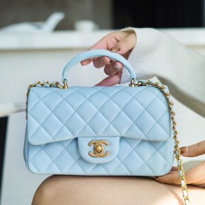 香奈儿新款手柄包𝗖𝗛𝗔𝗡𝗘𝗟ℂ𝔽 𝕄𝕚𝕟𝕚 baby蓝香奈儿包包女包