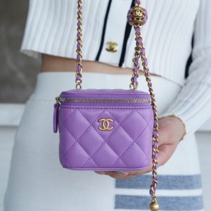 香奈儿化妆包𝗖𝗛𝗔𝗡𝗘𝗟22s编织金属球mini盒子包