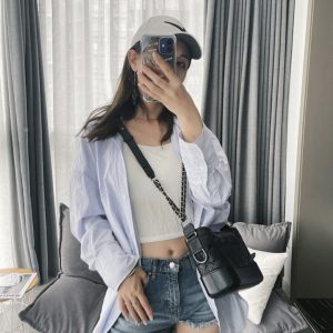 chanel gabrielle 经典流浪包黑色小号 香奈儿经典流浪包上身图