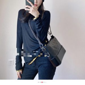 chanel gabrielle 经典流浪包黑色大号 香奈儿经典流浪包上身图