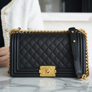 chanel leboy黑金中号香奈儿leboy黑金中号专柜价格