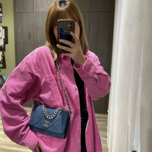 chanel2022丹宁牛仔19woc官方网站香奈儿包包上身图