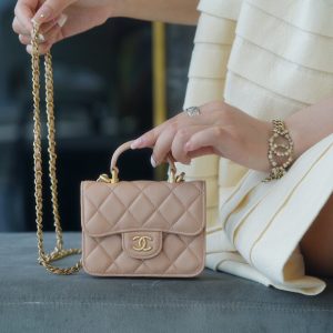 chanel 新款手柄零钱包奶茶杏香奈儿手柄零钱包值得买吗