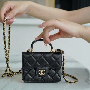 chanel高级手工坊手柄零钱包黑色香奈儿包包专柜哪里有