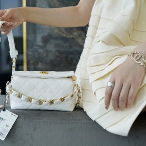 chanel2022ss春夏新款流浪hobo bag白色香奈儿包包女包