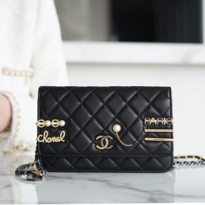 chanel 2022新款徽章woc正品皮香奈儿包包徽章款有哪些