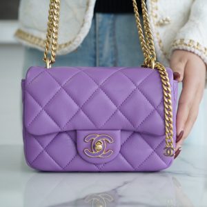 chanel 2022春夏新品珐琅方胖子香奈儿迷你口盖包多少钱