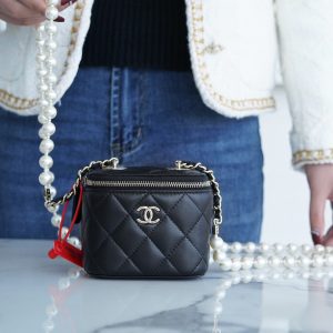chanel 2022新款珍珠盒子包黑色香奈儿珍珠盒子包价格