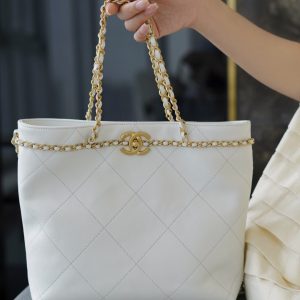 chanel春夏新款链条购物袋白色官方网站香奈儿包包
