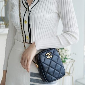 chanel子弹壳竖款相机包种草图香奈儿女包官方网站旗舰店