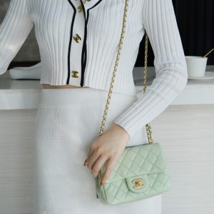 chanel2022春夏金属球方胖子苹果绿香奈儿方胖子细节图