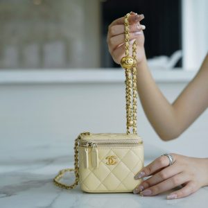 chanel金属球系列mini盒子包香奈儿迷你盒子包小鸡黄