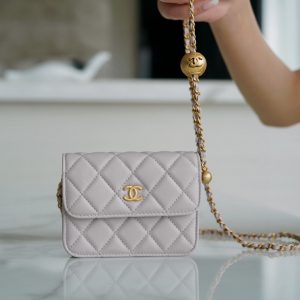 chanel 金属球腰包淡紫色香奈儿包包官网中国官方网