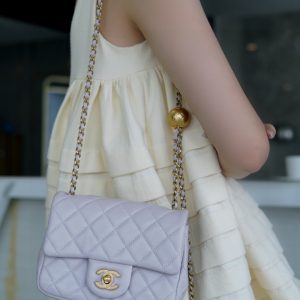 chanel CF金属球 方胖子 淡紫色上身图香奈儿女款包包