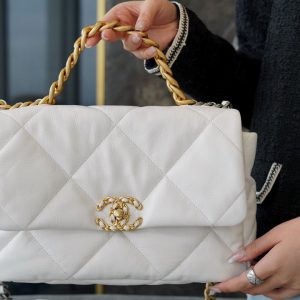 chanel 19bag仙女白中号香奈儿女士包包价格表官网报价