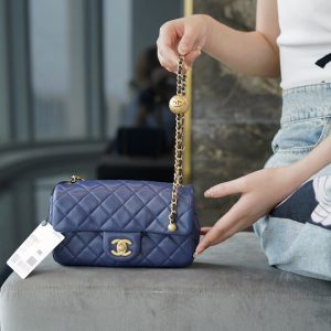 chanel CF金属球mini深蓝色香奈儿包包官网订购