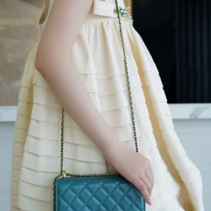 Japan chanel高級手工坊woc上身圖香奈兒woc繫列官網價格