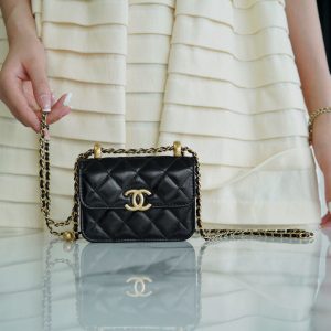 Singapore Kuala Lumpur香奈兒高級手工坊 雙金球 零錢包