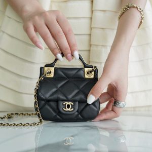 Taiwan 𝖢𝗁𝖺𝗇𝖾𝗅高級手工坊迷妳復古口蓋卡包香奈兒口蓋包