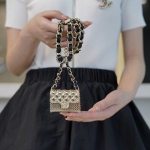 Australia chanel春夏繫列金屬盒包香奈兒女款包包
