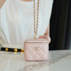 Qatar Doha chanel春夏新款珍珠mini盒子包香奈兒女款包包