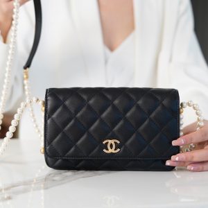 The Netherlands  chanel春夏珍珠鏈條包香奈兒女款包包