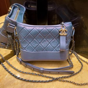 Sultan chanel流浪包幻彩藍小號香奈兒流浪包官網價格