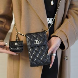 Melbourne Australia chanel手機子母包香奈兒手機包價格