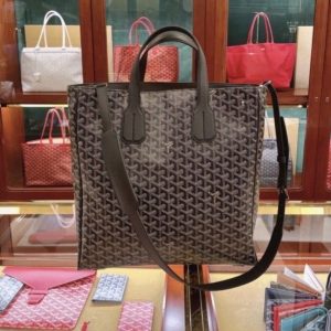 Britain戈雅Goyard tote男款托特手提包戈雅女包為什麽貴