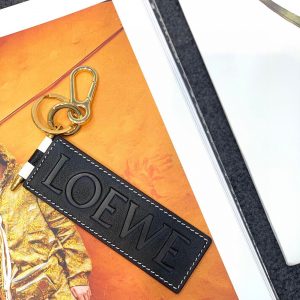 Kingdom of Saudi Arabia羅意威字母牌掛飾LOEWE鑰匙圈