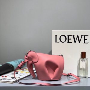 Calgary Canada LOEWE小象包防偽細節羅意威小象包