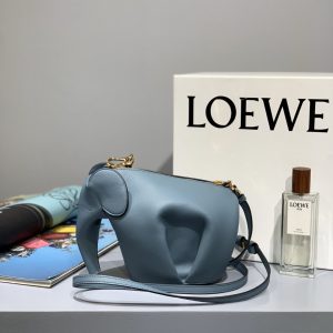 Melbourne Australia LOEWE小象包羅意威官網 女包
