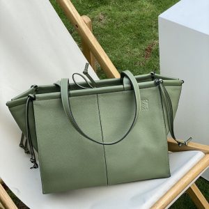 Calgary Canada LOEWE Cushion Tote購物袋羅意威女包