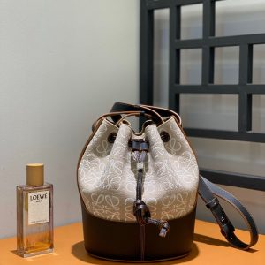 Oxford, UK Britain羅意威繡花氣球包羅意威氣球包尺寸